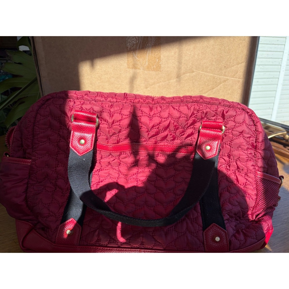 Cynthia Rowley Red Quilted Heart Duffel Bag Tech Pocket Travel Gym Weekender - Picture 10 of 10